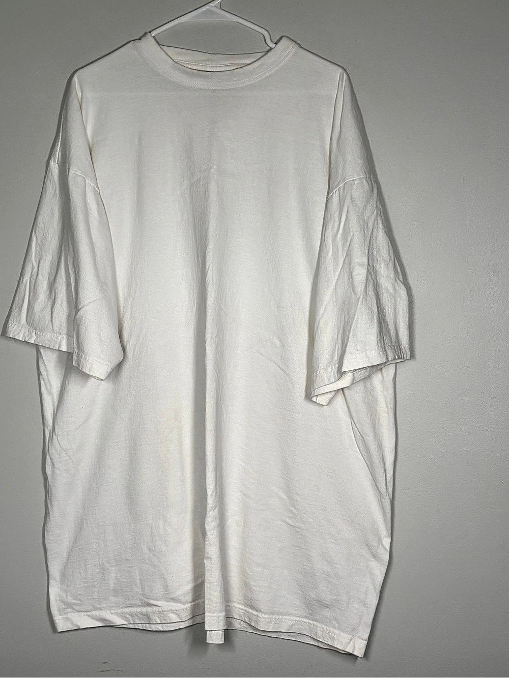 Hanes White Short Sleeve Tee Size XL